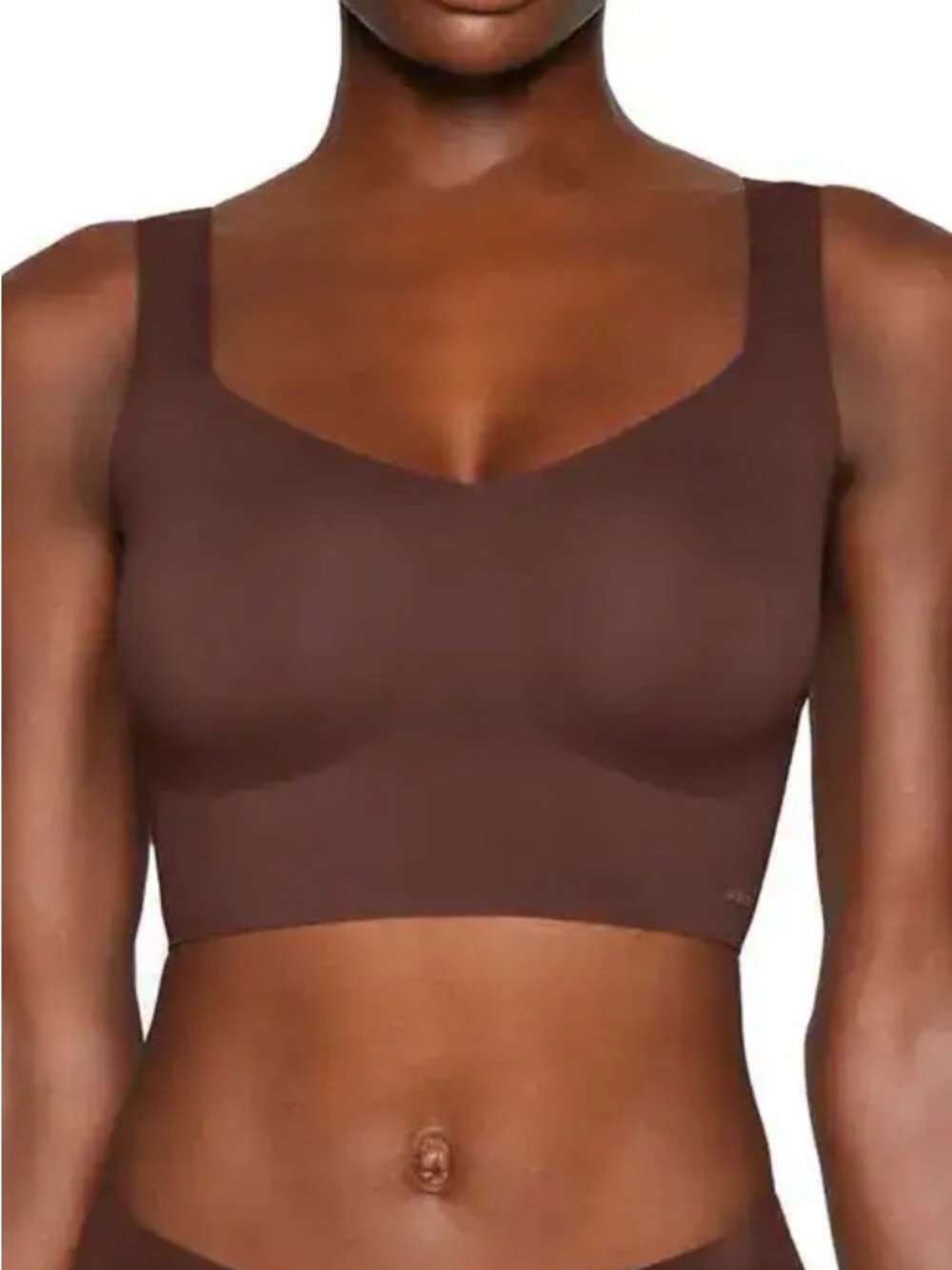 SKIMS  naked Wireless plunge Longline bra size M